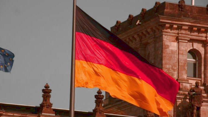 Γερμανία OR Germany, Κουβέιτ OR Kuwait, Μπαχρέιν OR Bahrain
