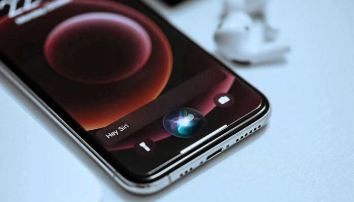 ΕΕ: Κομισιόν αποδίδει αποκλειστικά στην Apple το πάγωμα Siri AI Apple OR Άπλ OR Ευρωπαϊκή Επιτροπή OR European Commission OR Siri