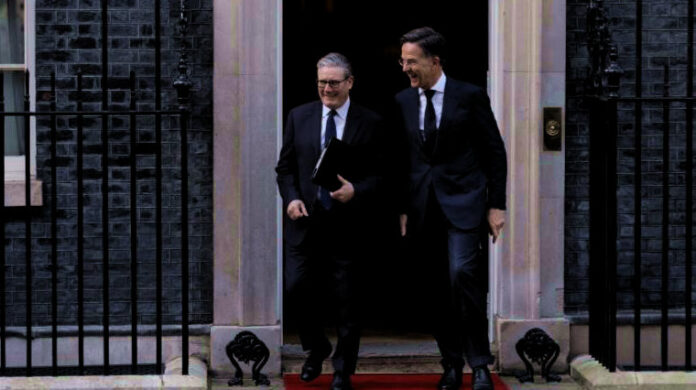 Ηνωμένο Βασίλειο: Στάρμερ επαναλαμβάνει στόχο άμυνας 3% του ΑΕΠ άμυνα 3% ΑΕΠ
