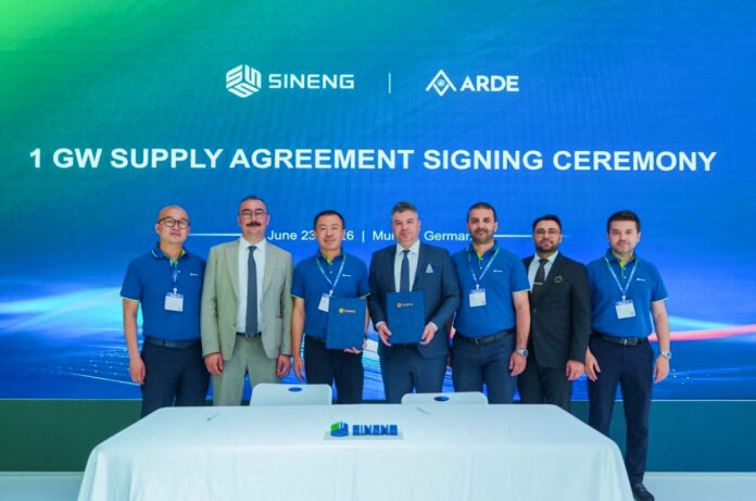 Τουρκία: Sineng Electric και Arde Enerji υπογράφουν συμφωνία 1 GW καθαρή ενέργεια Τουρκίας