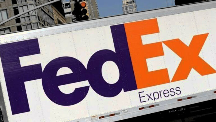 ΗΠΑ: Η FedEx ξεπερνά τις εκτιμήσεις αλλά πιέζεται στο ταμπλό αποτελέσματα FedEx