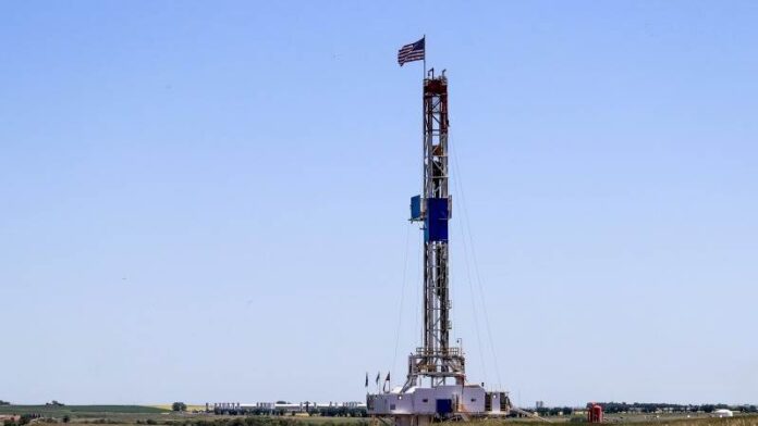 EIA OR Energy Information Administration OR αποθέματα πετρελαίου ΗΠΑ OR oil inventories USA