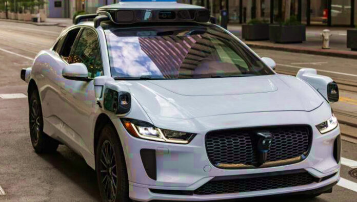 Συμμαχία Stellantis, Wayve και Uber φέρνει ρομποταξί σε παγκόσμια κλίμακα αυτόνομα ρομποταξί