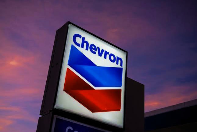 Chevron υπογράφει 20ετή συμφωνία με Microsoft για φυσικό αέριο 20ετής συμφωνία Chevron Microsoft