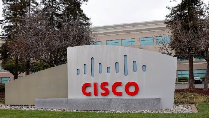 Άνοδος 5% για Cisco μετά την παρουσίαση πλατφόρμας άμυνας AI Cisco OR Σίσκο κυβερνοασφάλεια τεχνητή νοημοσύνη Cloud Control