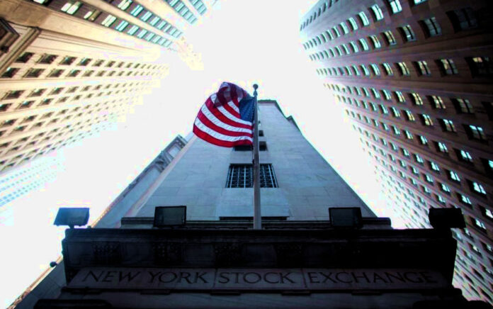 Dow Jones σε ιστορικό ρεκόρ, τεχνολογία υπό πίεση και ράλι SpaceX Dow Jones