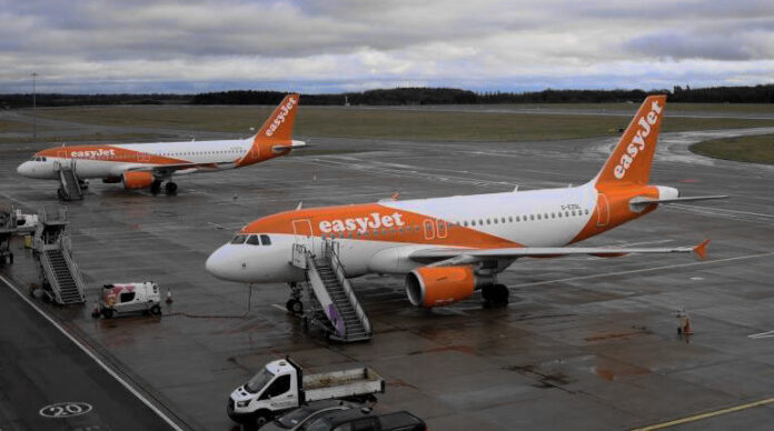 EasyJet εξαγορά