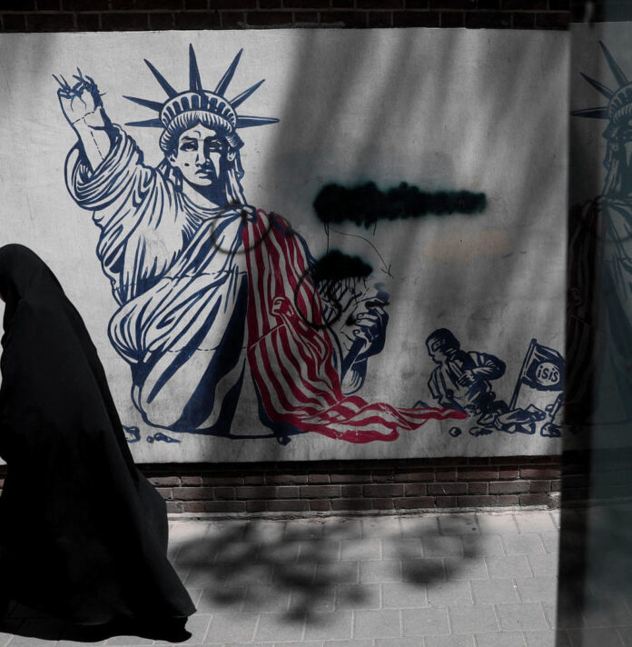 Iran OR Ιράν, USA OR ΗΠΑ, Ormouz OR Ορμούζ