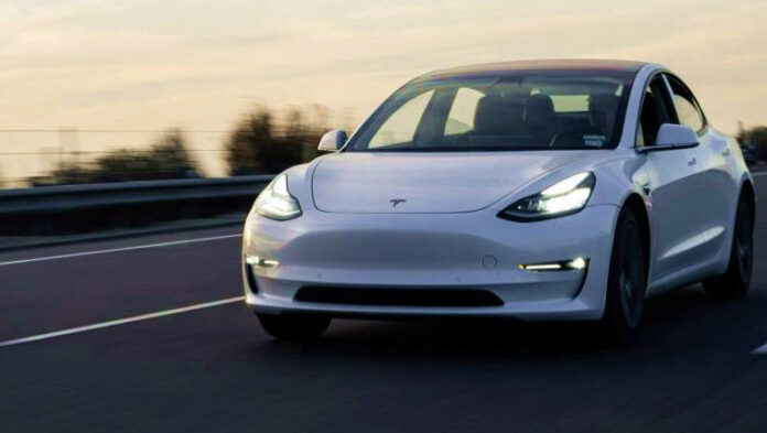 ΗΠΑ: Έρευνα για Tesla μετά από θανατηφόρο δυστύχημα στο Τέξας έρευνα για Tesla