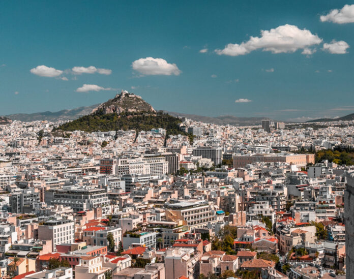 Εθνική στρατηγική για τη στέγη με πλαφόν και νέο φορέα εθνική στρατηγική για τη στέγη