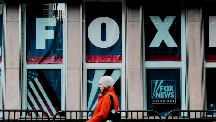 ΗΠΑ: Η Fox βουτά στο streaming με εξαγορά της Roku Fox εξαγορά Roku