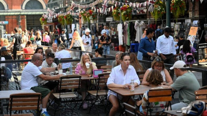 Ηνωμένο Βασίλειο: Επιβράδυνση δραστηριότητας εντείνει τον φόβο ύφεσης ιδιωτικός τομέας Ηνωμένου Βασιλείου