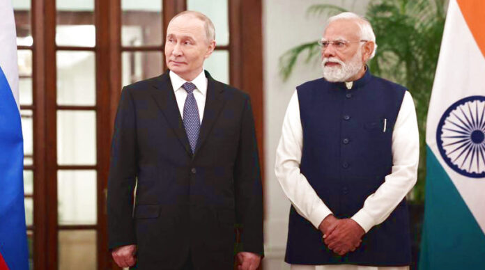 India OR Ινδία Putin OR Πούτιν Trump OR Τραμπ Modi OR Μόντι