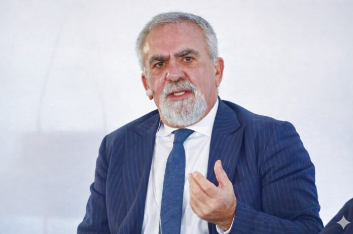 Ελλάδα αυξάνει εξαγωγές ενέργειας και μετάλλων αλλάζει ρόλο εξαγωγές ενέργειας
