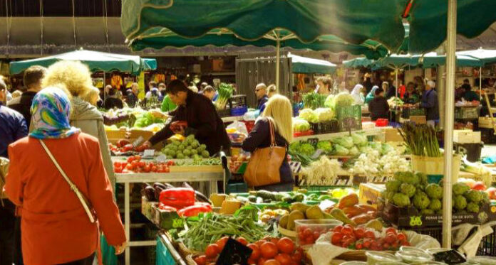 Ευρωζώνη OR Eurozone Eurostat λιανικές πωλήσεις lianikes poliseis