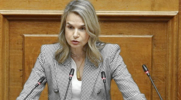 Μιλένα Αποστολάκη καταγγέλλει αμηχανία κυβέρνησης για απόφαση Αρείου Πάγου απόφαση Αρείου Πάγου