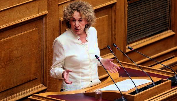 ΚΚΕ καταγγέλλει ότι το άρθρο 16 κουρελιάζεται επί δεκαετίες άρθρο 16