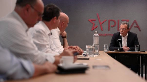 Φάμελλος καταγγέλλει σχέδιο Μητσοτάκη για την ακρίβεια ακρίβεια