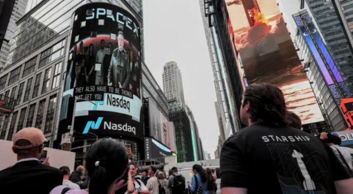 SpaceX εκτινάσσεται στην πρώτη ένδειξη μετά την ιστορική εισαγωγή μετοχές SpaceX