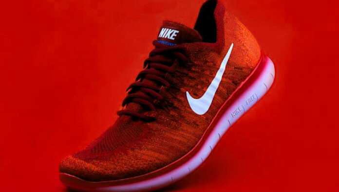 Nike αλλάζει οικονομική ηγεσία με τον David Denton στη θέση CFO οικονομικός διευθυντής Nike
