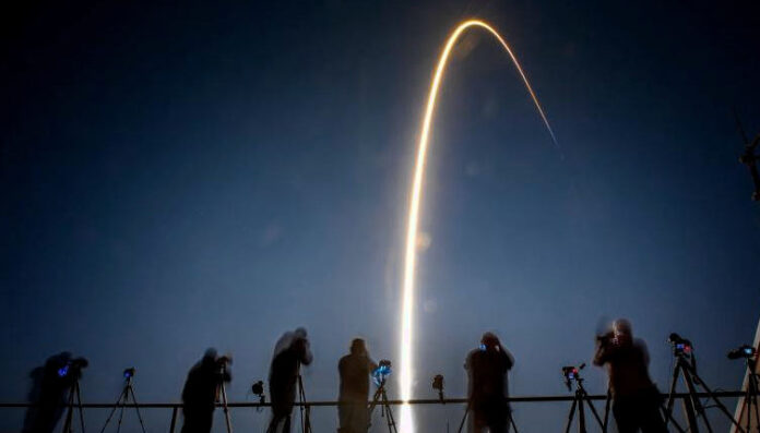 SpaceX χάνει αξία στο ταμπλό μετά την πρώτη έκδοση ομολόγου ομόλογο SpaceX