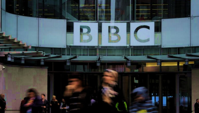 Ηνωμένο Βασίλειο: Βαθιές περικοπές στο BBC αλλάζουν τον δημόσιο ραδιοτηλεοπτικό χάρτη περικοπές BBC