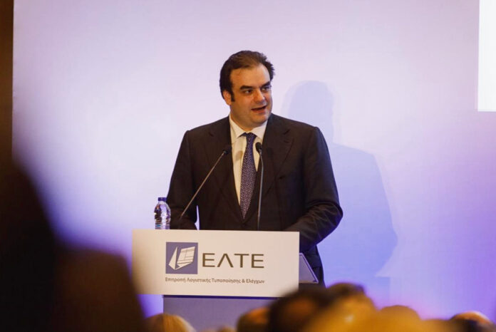 Πιερρακάκης προειδοποιεί: Τεχνητή νοημοσύνη ή χαμένη παραγωγικότητα Τεχνητή Νοημοσύνη