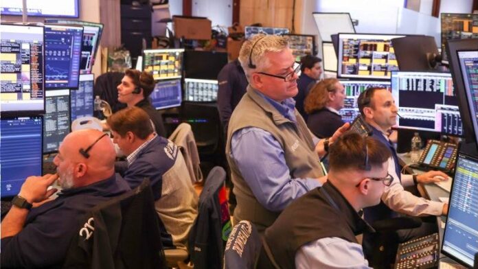 ΗΠΑ: Πιέσεις στη Wall Street καθώς κλιμακώνεται η ένταση στη Μέση Ανατολή Wall Street OR Γουόλ Στριτ, Donald Trump OR Ντόναλντ Τραμπ, Μέση Ανατολή OR Mesi Anatoli