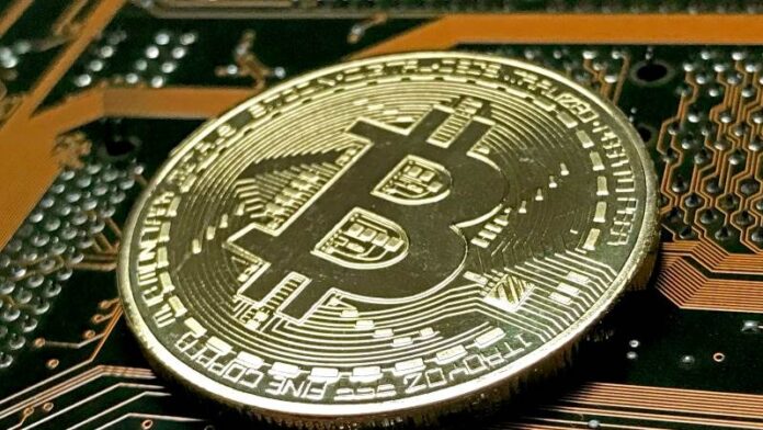 Bitcoin OR Μπιτκόιν, MicroStrategy, Ethereum, crypto OR κρυπτονομίσματα