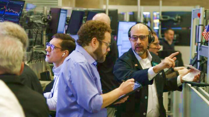 Wall Street OR Γουολ Στριτ, Nasdaq OR Νάσντακ, Fed OR Federal Reserve, τεχνητή νοημοσύνη, ημιαγωγοί