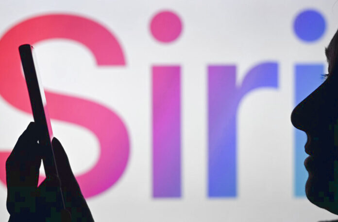 Apple OR Siri