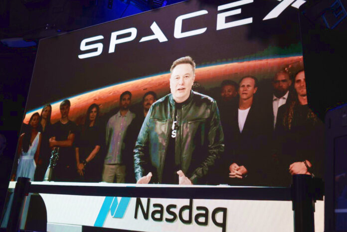 SpaceX ξεπερνά Tesla και αναδιατάσσει το μέλλον των μεταφορών SpaceX Tesla