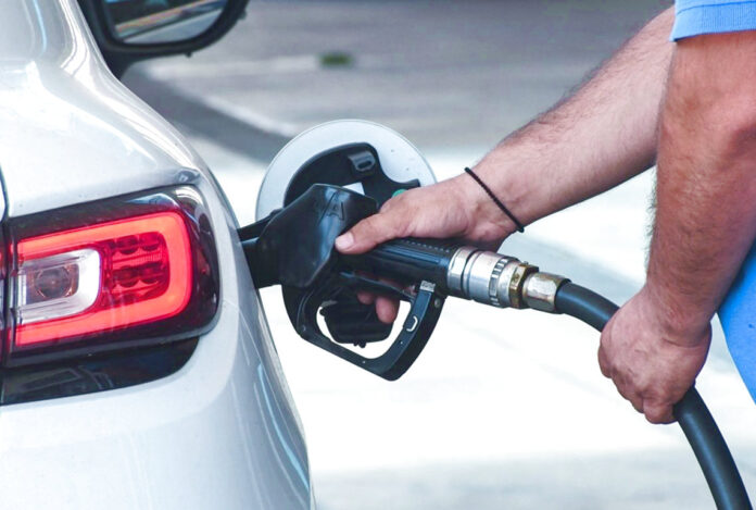 Πώς η κρίση στο Ορμούζ και το LNG πιέζουν τα ελληνικά καύσιμα τιμές καυσίμων