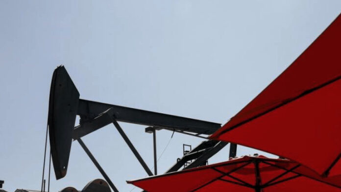 Πετρέλαιο WTI υποχωρεί σε χαμηλό τριμήνου μετά τις κινήσεις ΗΠΑ τιμή πετρελαίου