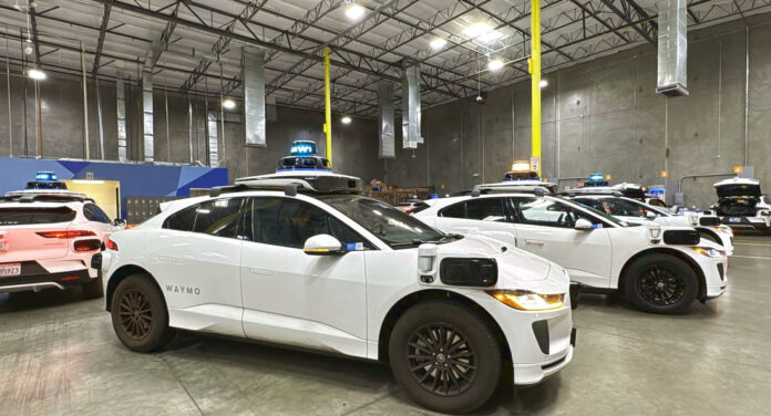 Waymo OR B2U