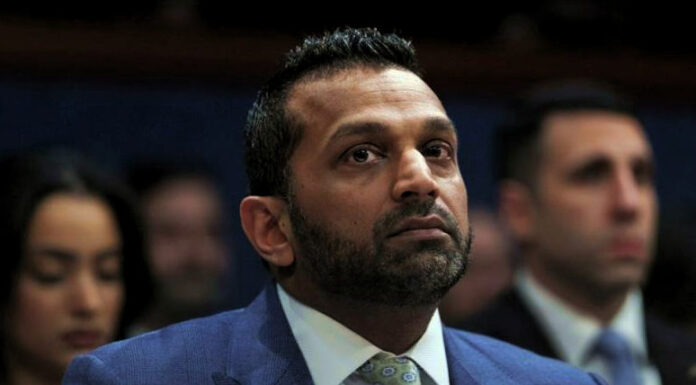 ΗΠΑ: Ο διευθυντής του FBI Patel σχεδιάζει επίσκεψη στη Ρωσία διευθυντής του FBI