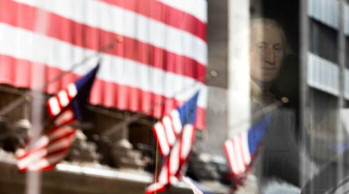 ΗΠΑ: Πιέσεις στη Wall Street από ένταση με Ιράν, στήριξη από τεχνολογία αμερικανικές αγορές