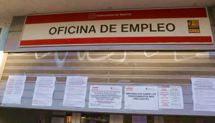 Ισπανία: Πτώση ανεργίας τον Ιούνιο, στήριγμα στην εύθραυστη ανάπτυξη ανεργία στην Ισπανία