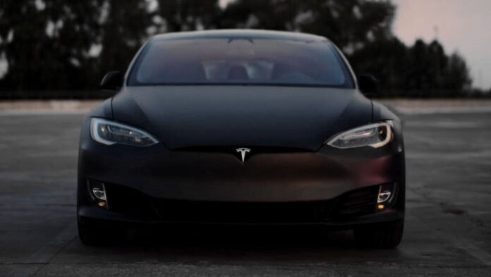 αποτελέσματα Tesla