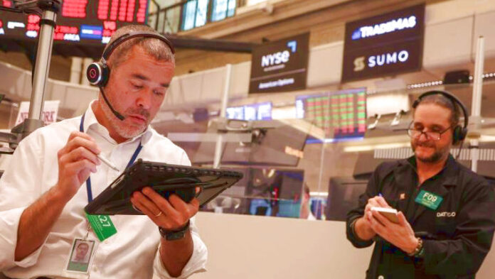 ΗΠΑ: Άνοδος στη Wall Street μετά τα ασθενή στοιχεία εργασίας ασθενή στοιχεία εργασίας