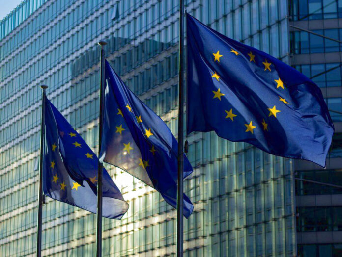 ΕΕ αναθεωρεί ενεργειακή στρατηγική με έμφαση σε ΑΠΕ και πυρηνικά ενεργειακή ασφάλεια