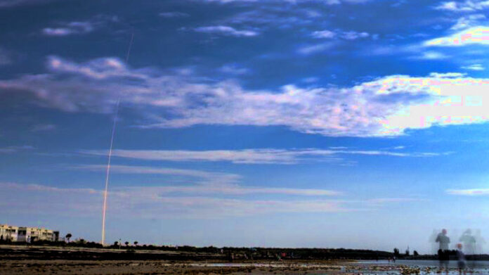 ΗΠΑ: Η SpaceX ξεπερνά τις 10.000 δορυφορικές μονάδες με νέο Starlink δορυφόροι Starlink