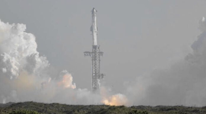 ΗΠΑ: Η SpaceX δοκιμάζει 20 δορυφόρους Starlink V3 σε τροχιά δορυφόροι Starlink