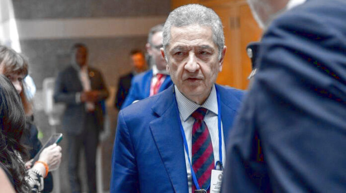 ΕΚΤ: Ο Φάμπιο Πανέτα προειδοποιεί για εύθραυστη προοπτική Ευρωζώνης εύθραυστη προοπτική Ευρωζώνης