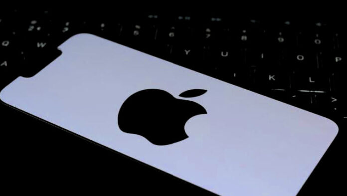 ΗΠΑ: Η Apple στρέφεται δικαστικά κατά της OpenAI για μυστικά εμπορικά μυστικά
