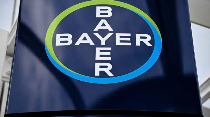 επένδυση Apollo Bayer