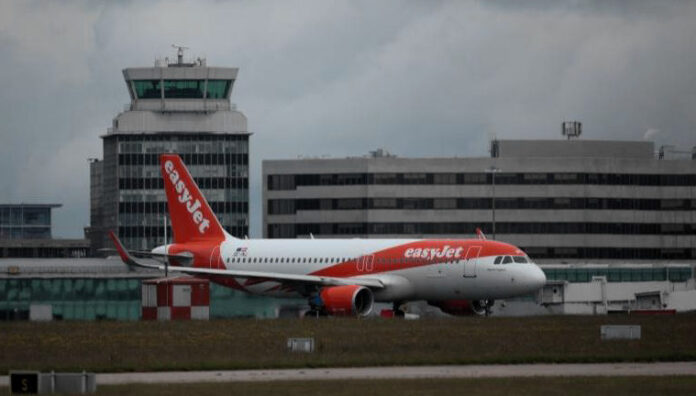 εξαγορά easyJet