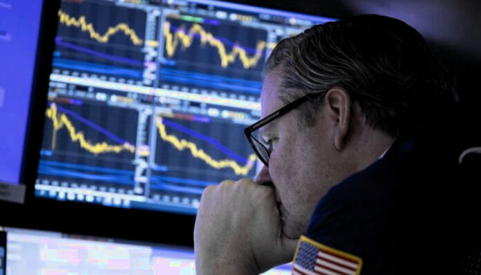 ΗΠΑ: Πτώση στα futures της Wall Street μετά το μήνυμα Τραμπ futures Wall Street