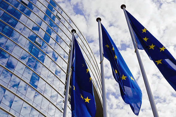 ΕΕ: Προσχέδιο σχεδίου εξηλεκτρισμού προβλέπει 200 GW αποθήκευσης αποθήκευση ενέργειας