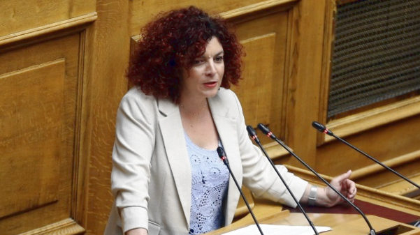 ΚΚΕ καταγγέλλει αναθεώρηση Συντάγματος ως θωράκιση υπουργών αναθεώρηση Συντάγματος